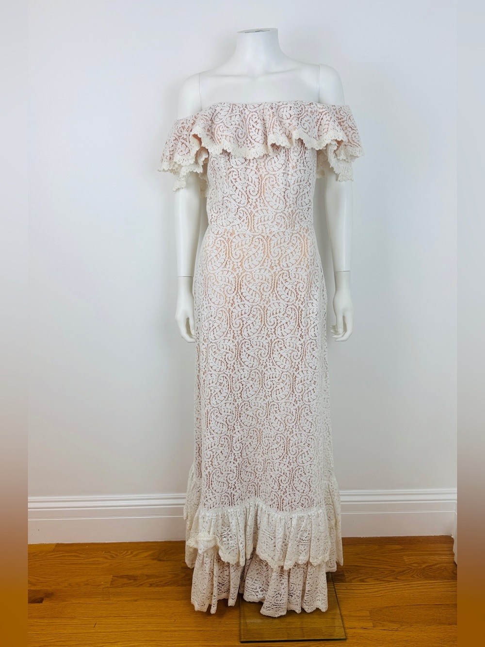 Vintage Victor Costa Lace Off Shoulder Wedding Dress Maxi